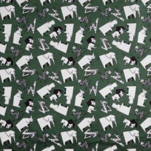 Zwierzątka na zielonym tle- welur tapicerski