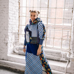 Spódnica niebieska motyle